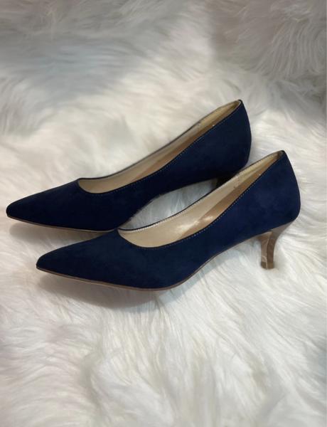 Tmavomodré lodičky, graceland,37