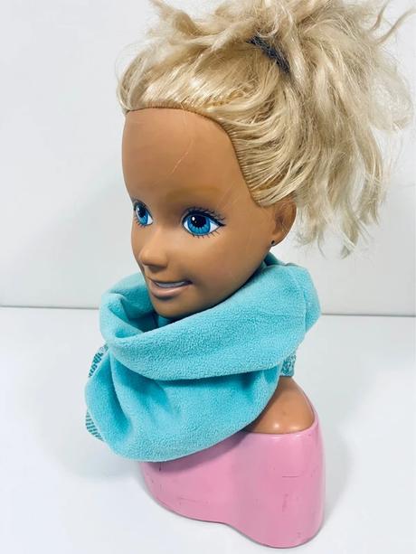 Mäkučký nákrčník, crivit