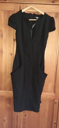 Šaty s veľkými vreckami asos, 34