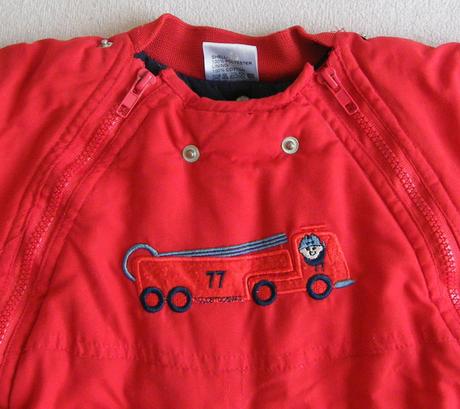 Cerveny chlapcensky overal, dimo,62