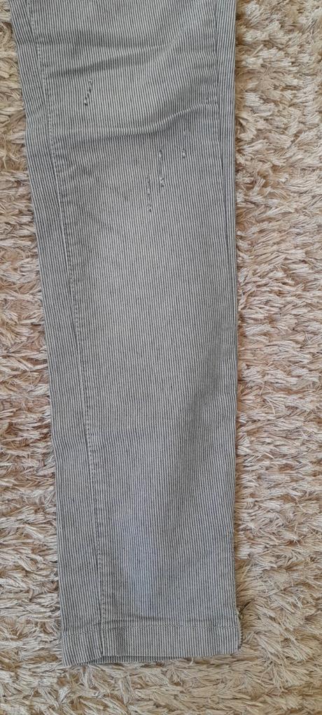 Nohavice, bershka,34