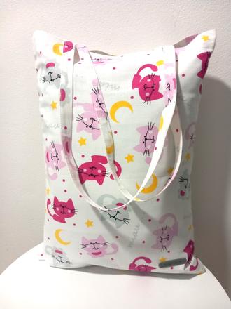 Taška ružové mačky, 