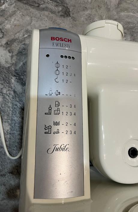 Bosch mum 4500/05 exclusiv jubile 500w kuchynský r, bosch
