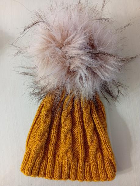 Čiapka s nákrčníkom, 52