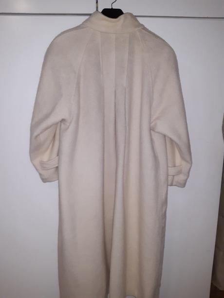 Biely dlhý flaušový zimný kabát veľ. 48, xxl, 48