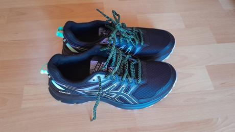 Bežecké tenisky- poštovné v cene, asics,39
