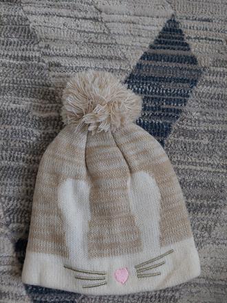 Čiapka č 104-110, 104