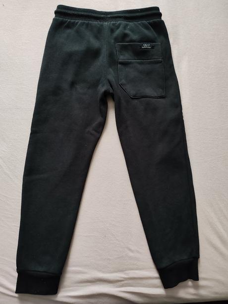 Tepláky reserved, 122, reserved,122