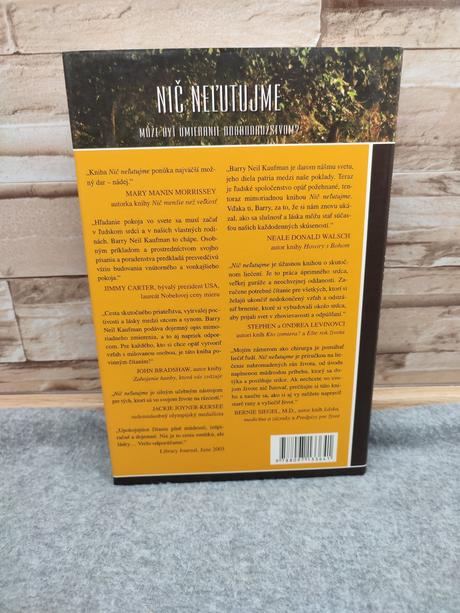 Nič neľutujme - kaufman barry neil, 