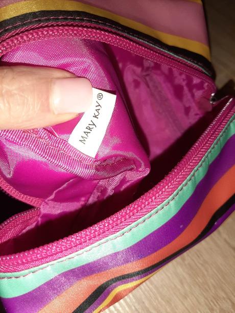 Kozmetiku taška mary kay,
