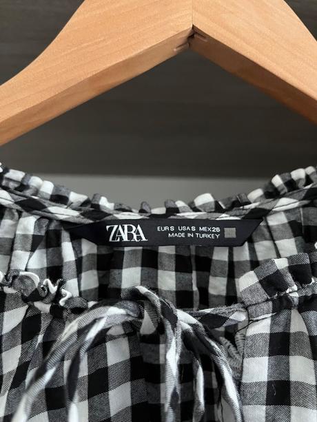 Šaty so sedmokraskami, zara,s
