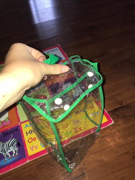 Veľké puzzle abeceda,