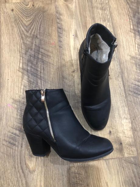 River island cizmy, 37