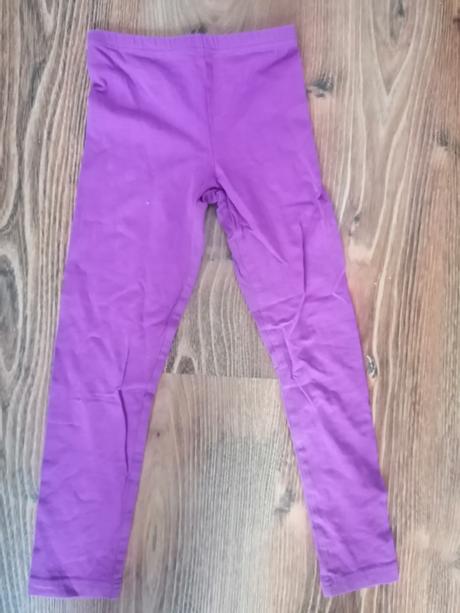 Tepláky a legíny, 116