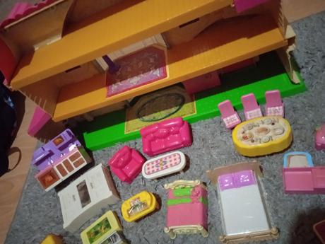 Domček +prislušenstvo, 