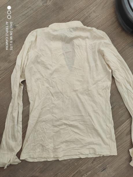 Tricko s ornamentmi, s