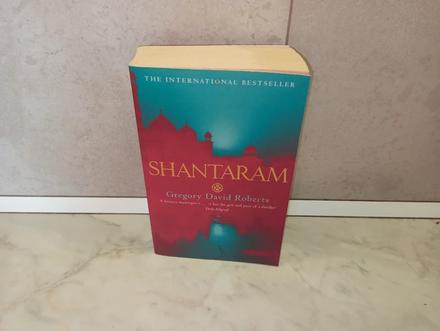 Gregory david roberts - shantaram, 