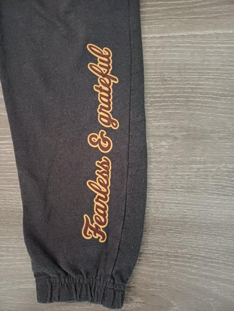 Tepláky, sinsay,140