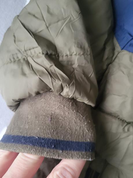 Zimná bunda + doporučené poštovné, 98