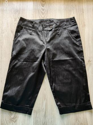 Elegantné 3/4 nohavice s, s