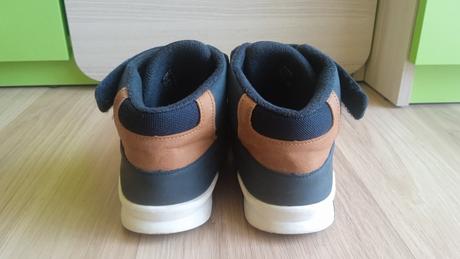 Prechodné topánky pre chlapca, 37