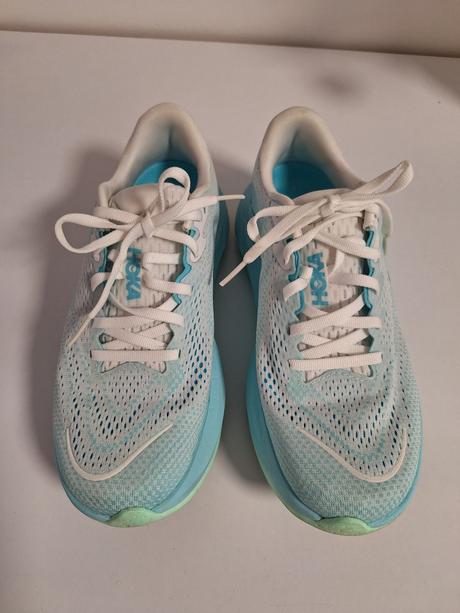 Hoka tenisky, 40