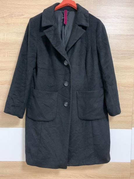 Kabát čierny comma, 44
