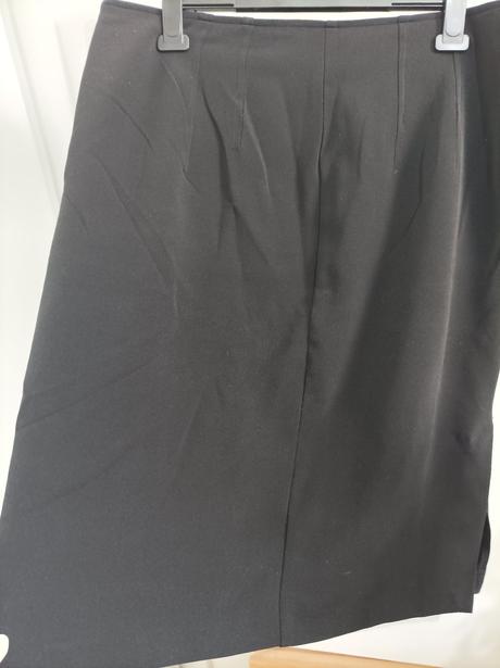 Puzdrová strečová sukňa, f&f,46