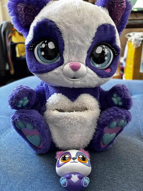 Rozkošná interaktívna panda s bábätkom peek a roo,