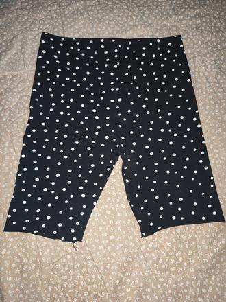 Dievčenské kraťasy, 128