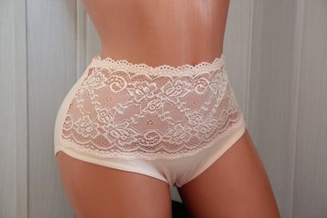 Krémové čipkované nohavičky s vyšším pásom xl, xl