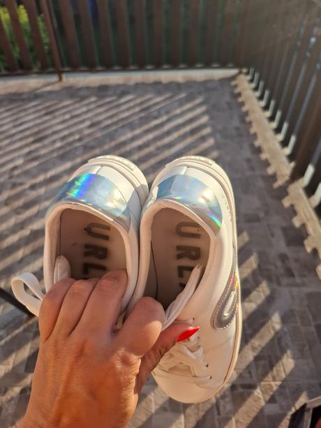 Furla kožené tenisky, 35