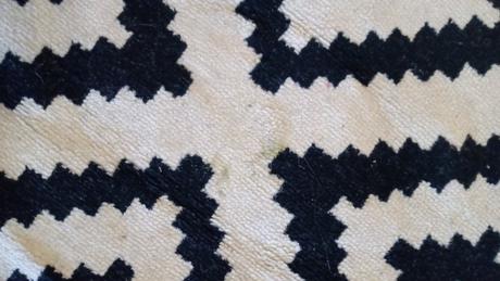 Koberec d.169/š.116 s postovnym,