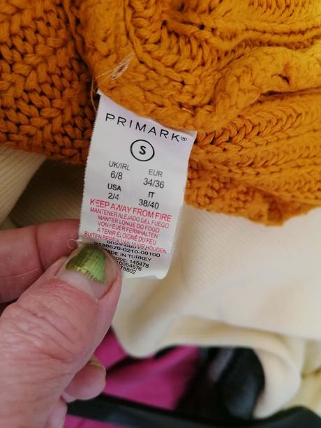 Krátky pulover, primark,s