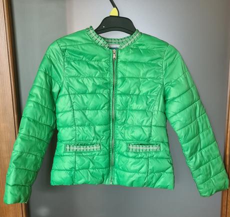 Zelena bunda dievcenska, benetton,122