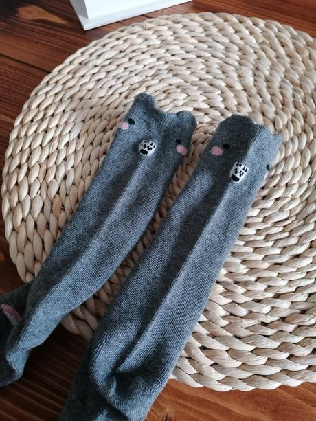 Podkolienky sede 22-23, 22