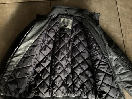 Chlapčenská bunda, c&a,146