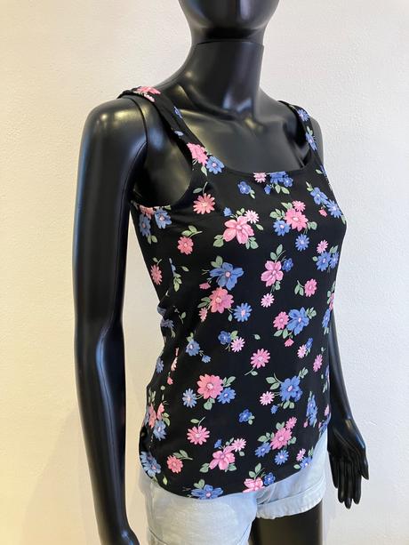 Dámske kvetované tričko c&a (m), c&a,m