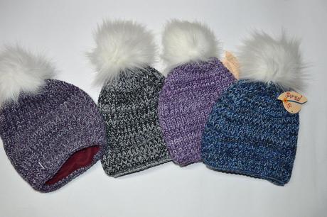 Čiapočka s brmbolcom, 92 - 158