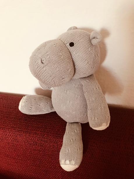 Pletený hrošík sivý zn.jolleir, 