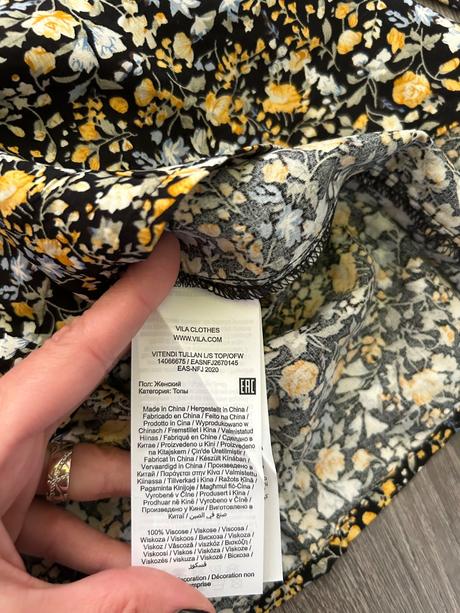 Vila nova damska kvetinova bluzka č.m, m