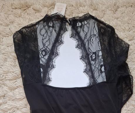 Rinascimento čipkované body, s
