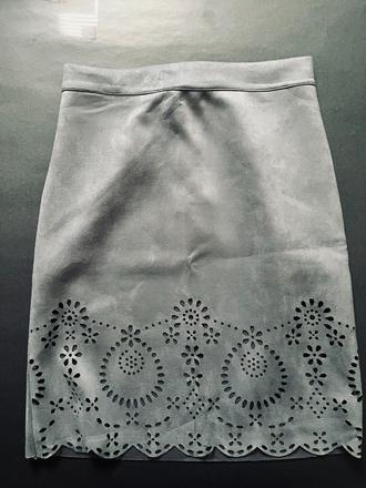 Semišová sukňa, m