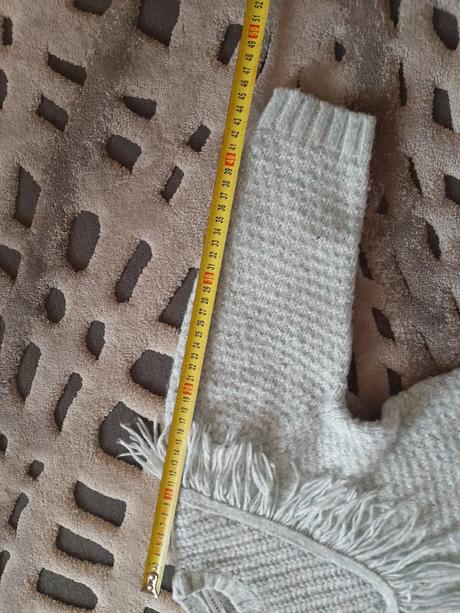 Sveter, reserved,104