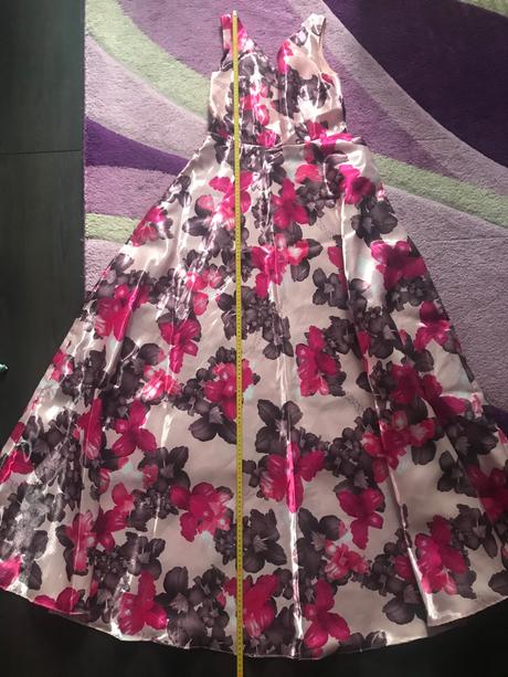 Spolocenske saty cyklamen kvety, 40