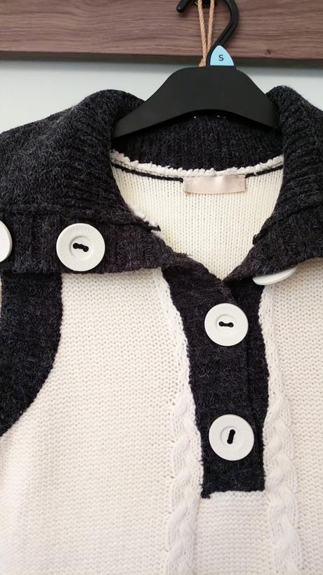 Béžová dlhšia pletená vesta top stav, s