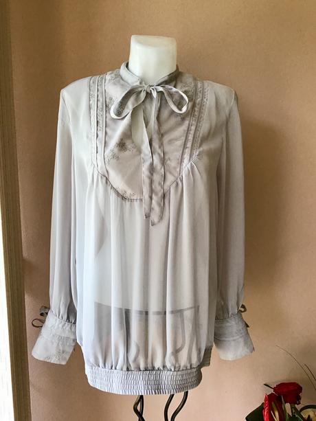 Krasna blúzka /y, l