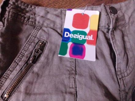 Super šortky, desigual,xs