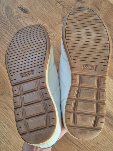 Levis kožené sneakers tenisky, levis,41