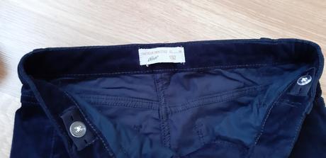 Tmavomodré rifle, alive,152